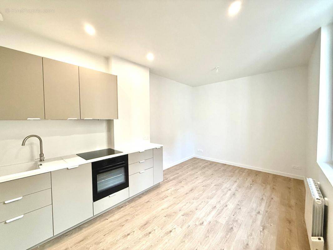 Appartement à LYON-7E