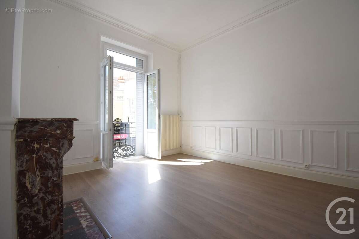 Appartement à VICHY