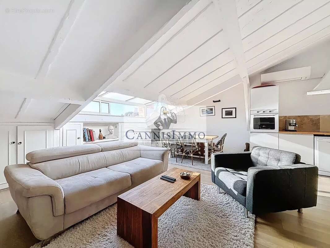 Appartement à CANNES