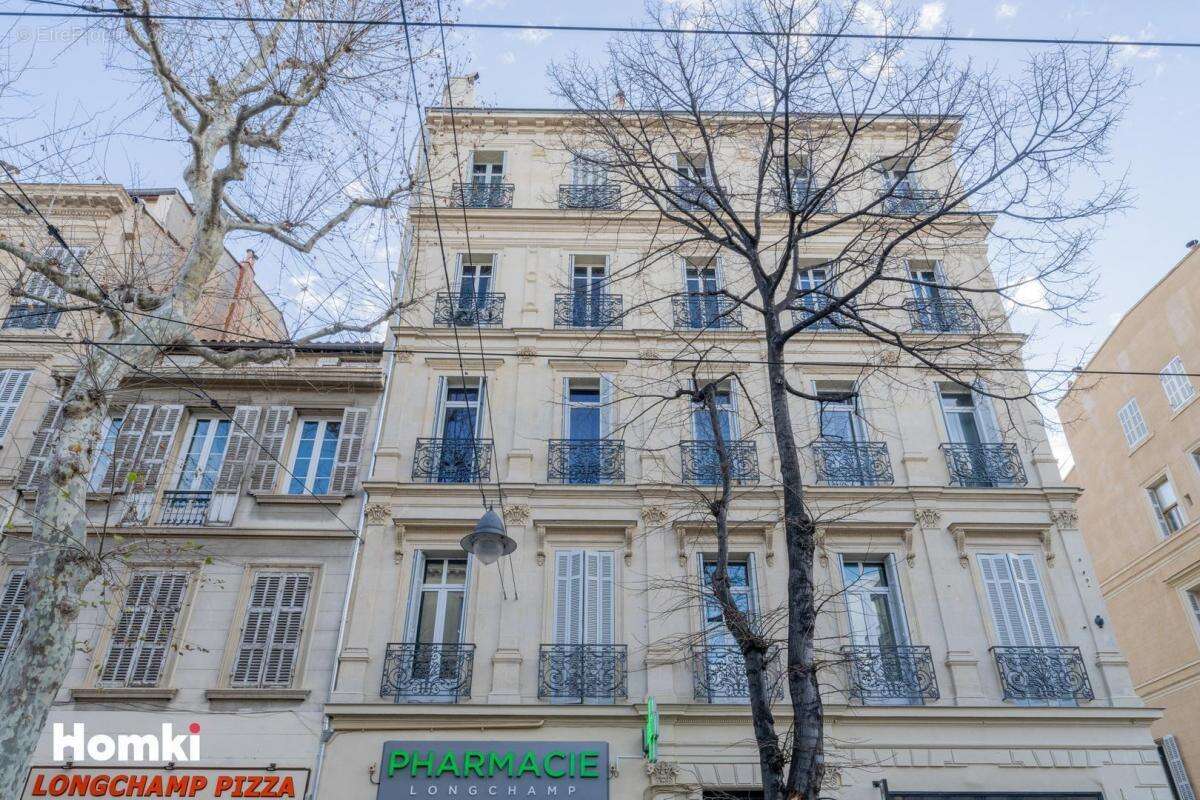 Appartement à MARSEILLE-1E