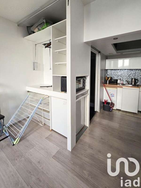 Photo 2 - Appartement à COURBEVOIE