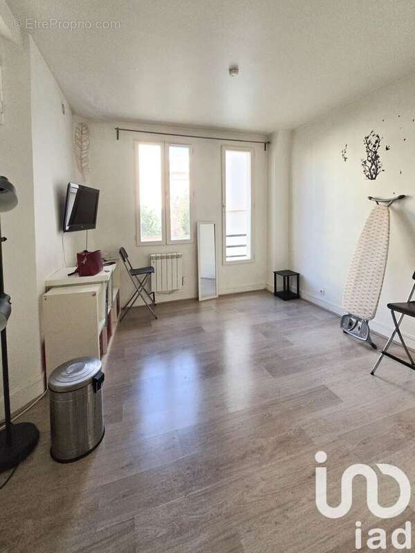 Photo 5 - Appartement à COURBEVOIE