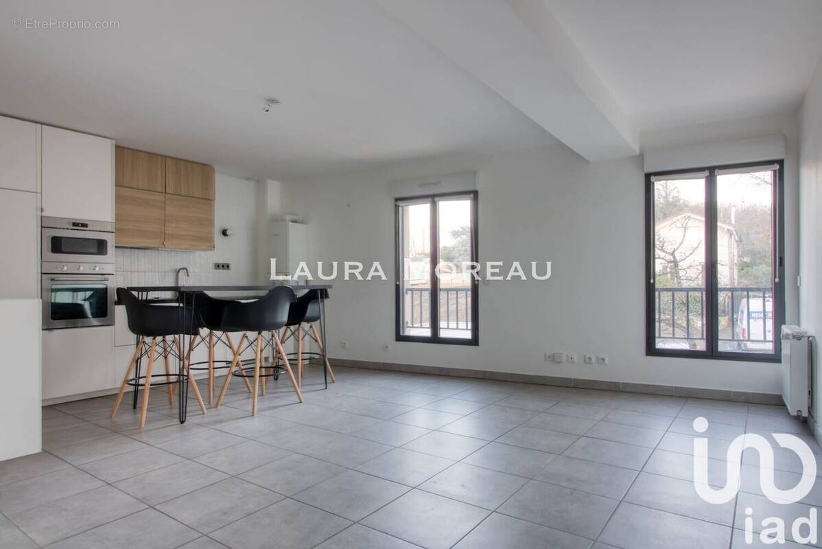 Photo 1 - Appartement à MONTIGNY-LES-CORMEILLES