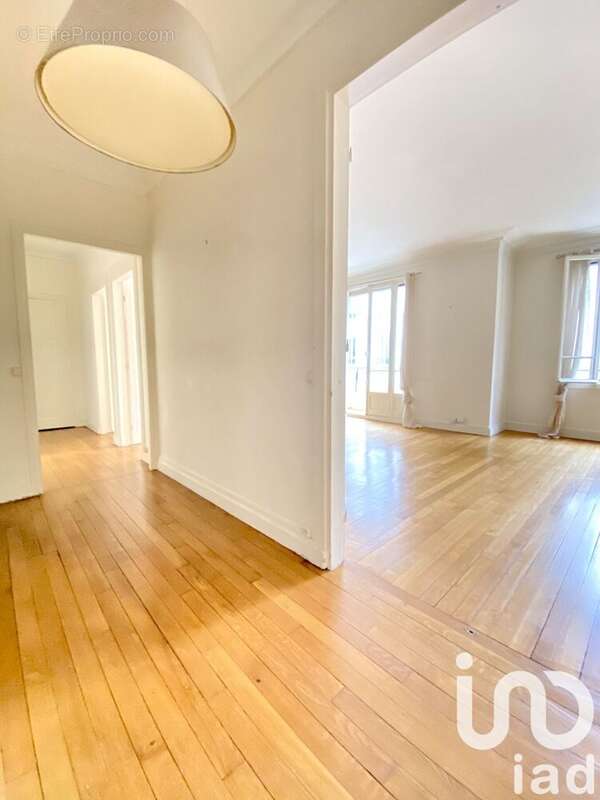 Photo 2 - Appartement à NEUILLY-SUR-SEINE