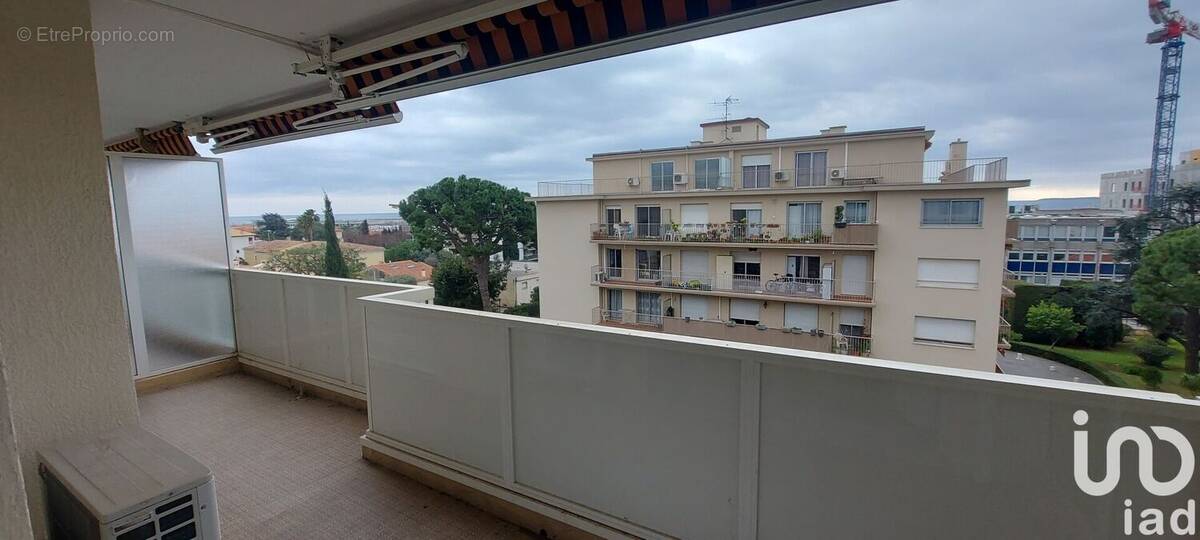 Photo 1 - Appartement à SAINT-LAURENT-DU-VAR