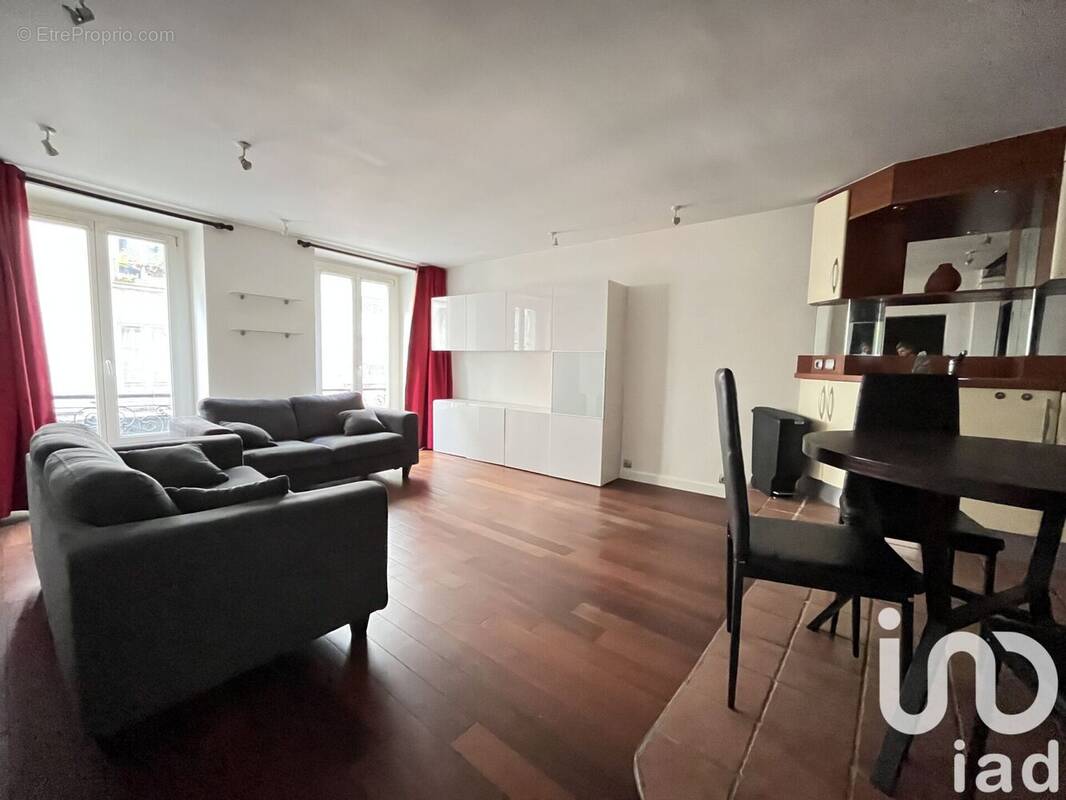 Photo 1 - Appartement à PARIS-11E