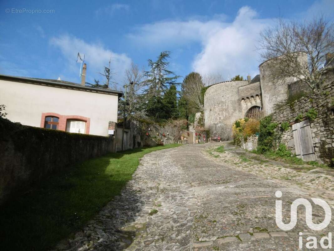 Photo 2 - Maison à LE DORAT