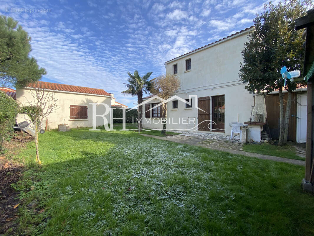 Maison à BREM-SUR-MER