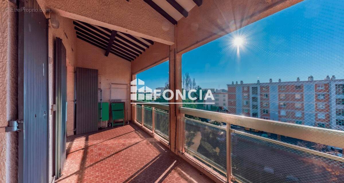 Appartement à FREJUS