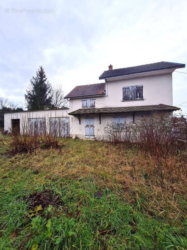 Maison à IZEURE