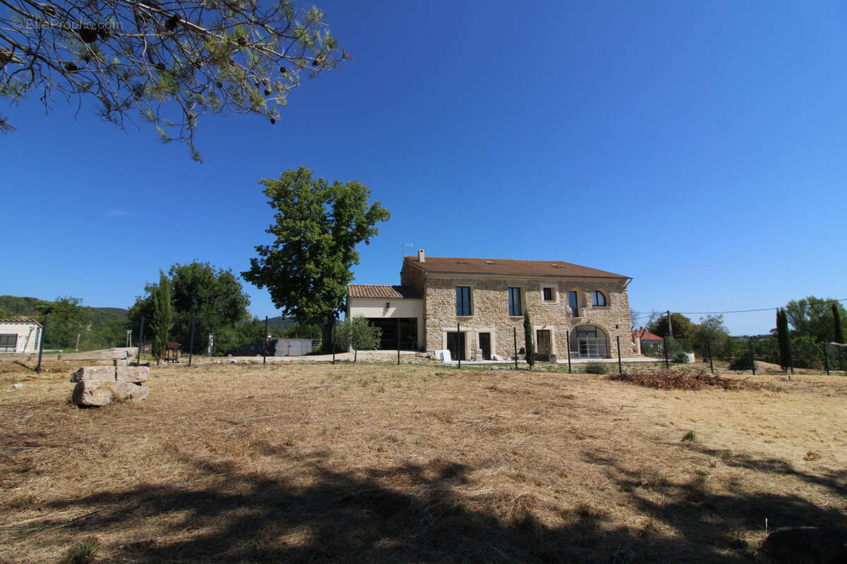 Maison à SAINT-CHRISTOL-LES-ALES