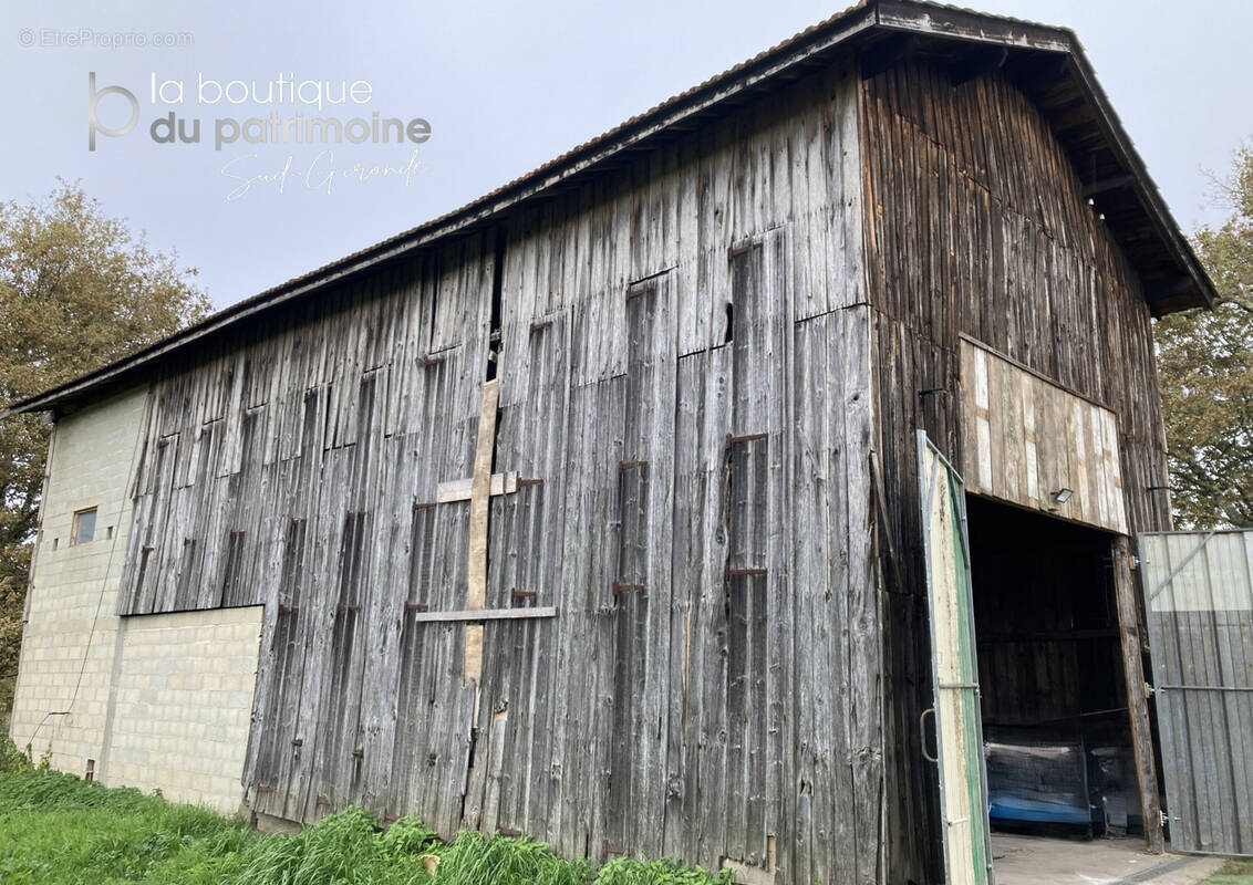 Parking à BAZAS