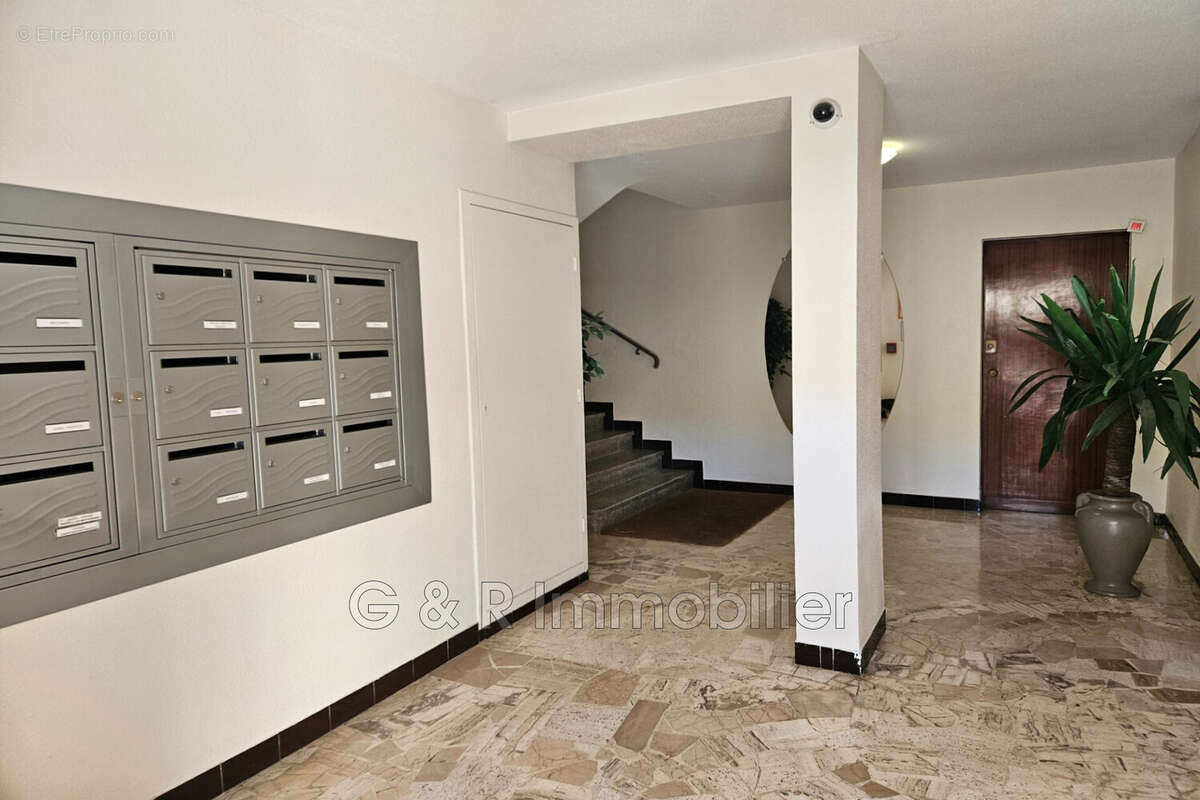 Appartement à MARSEILLE-13E