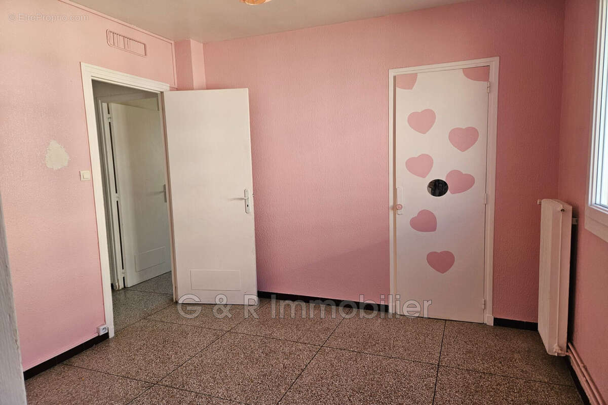 Appartement à MARSEILLE-13E