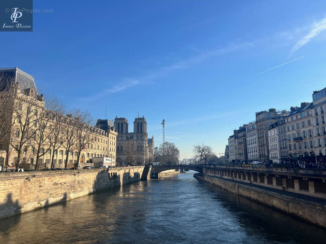 Appartement à PARIS-6E