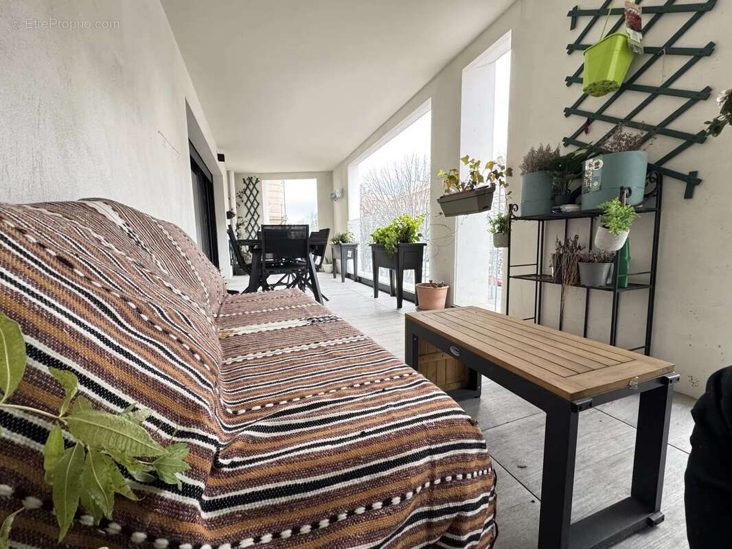 Appartement à MARSEILLE-8E