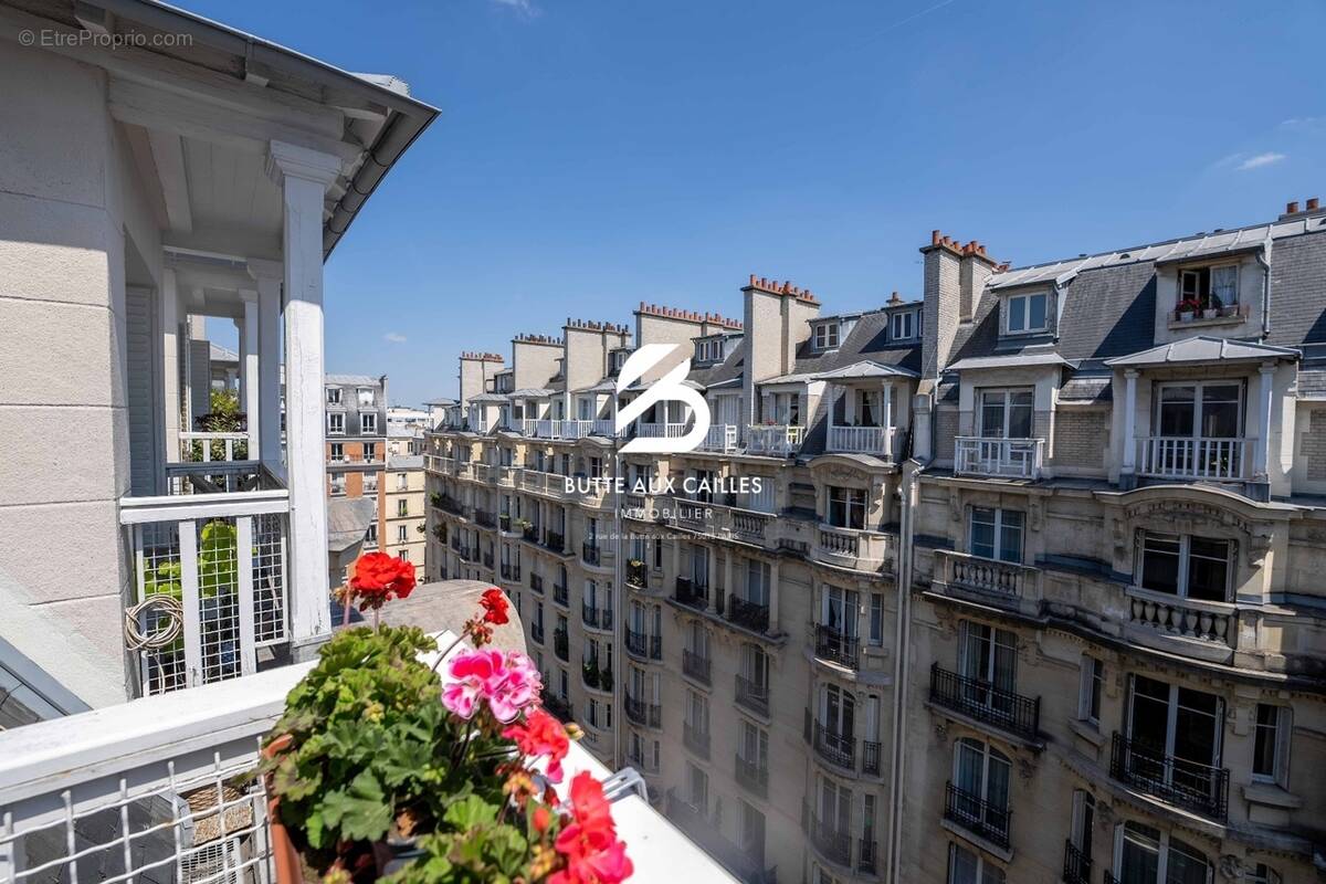 Appartement à PARIS-15E