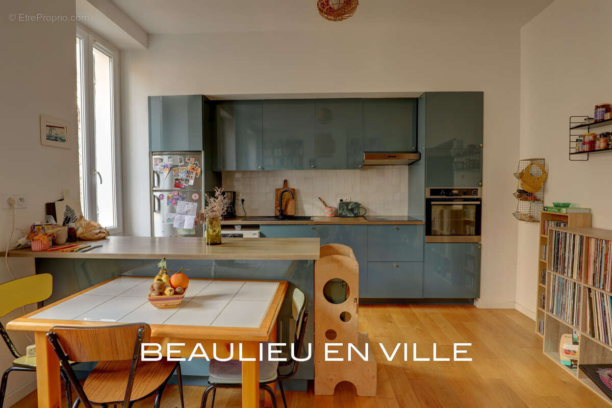 Appartement à MARSEILLE-5E