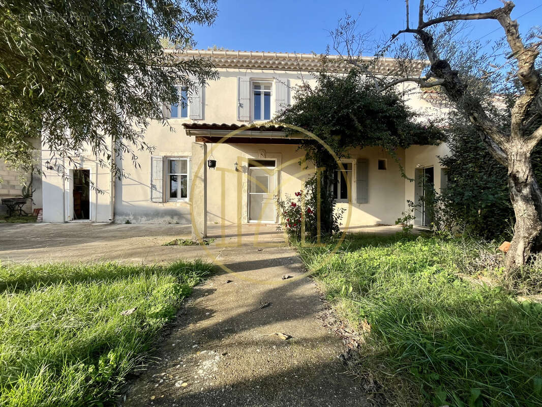 Maison à ARLES