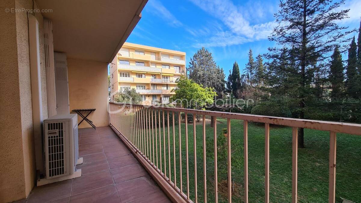 Appartement à NIMES