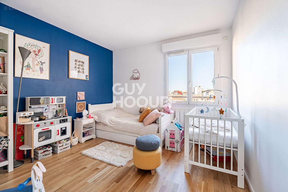 Appartement à ASNIERES-SUR-SEINE