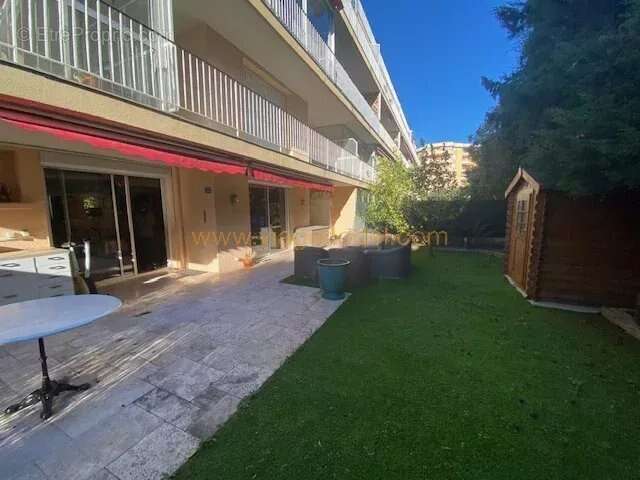 Appartement à FREJUS