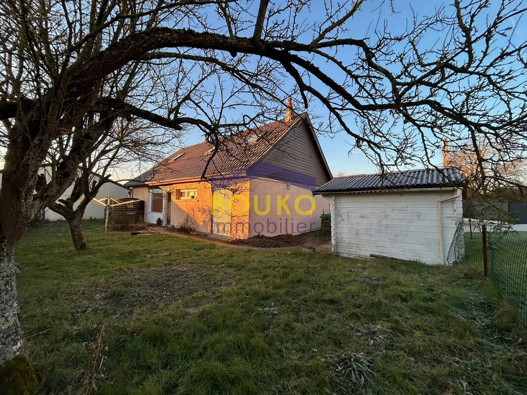 Maison à VILLE-EN-VERMOIS