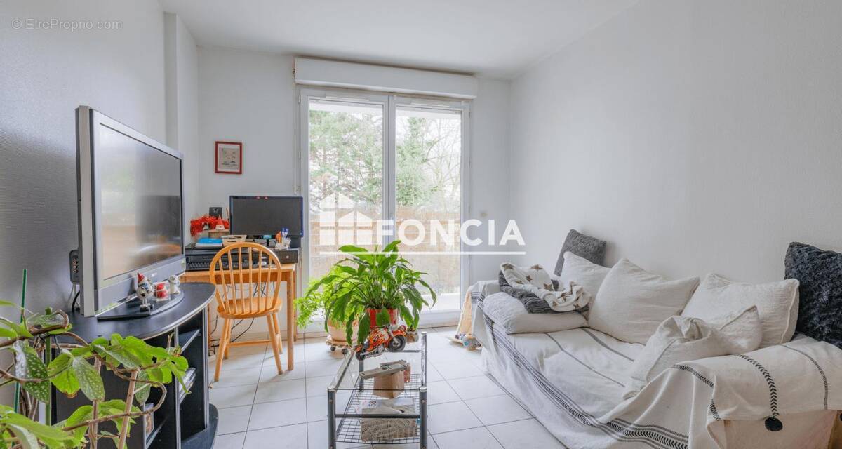 Appartement à FONTAINES-SUR-SAONE