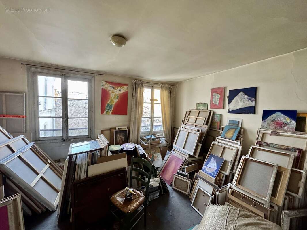 Appartement à PARIS-7E