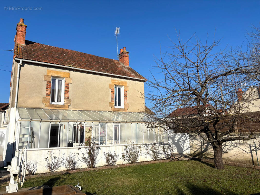 Maison à MOULINS