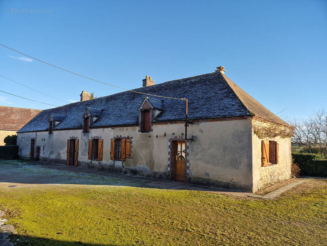 Maison à LE FAVRIL