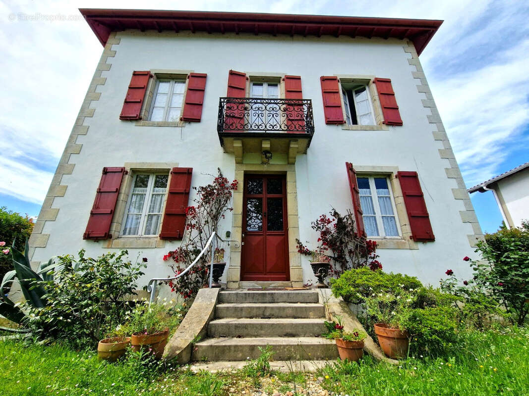 Maison à USTARITZ