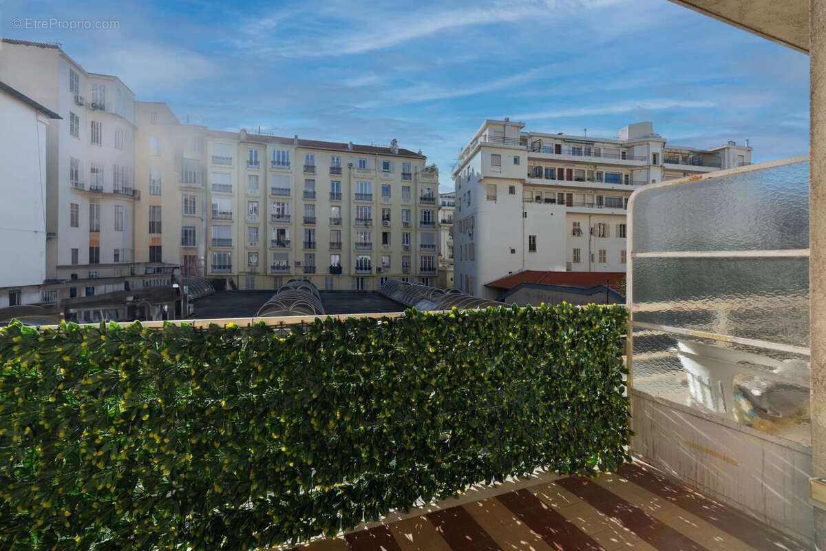 Appartement à NICE