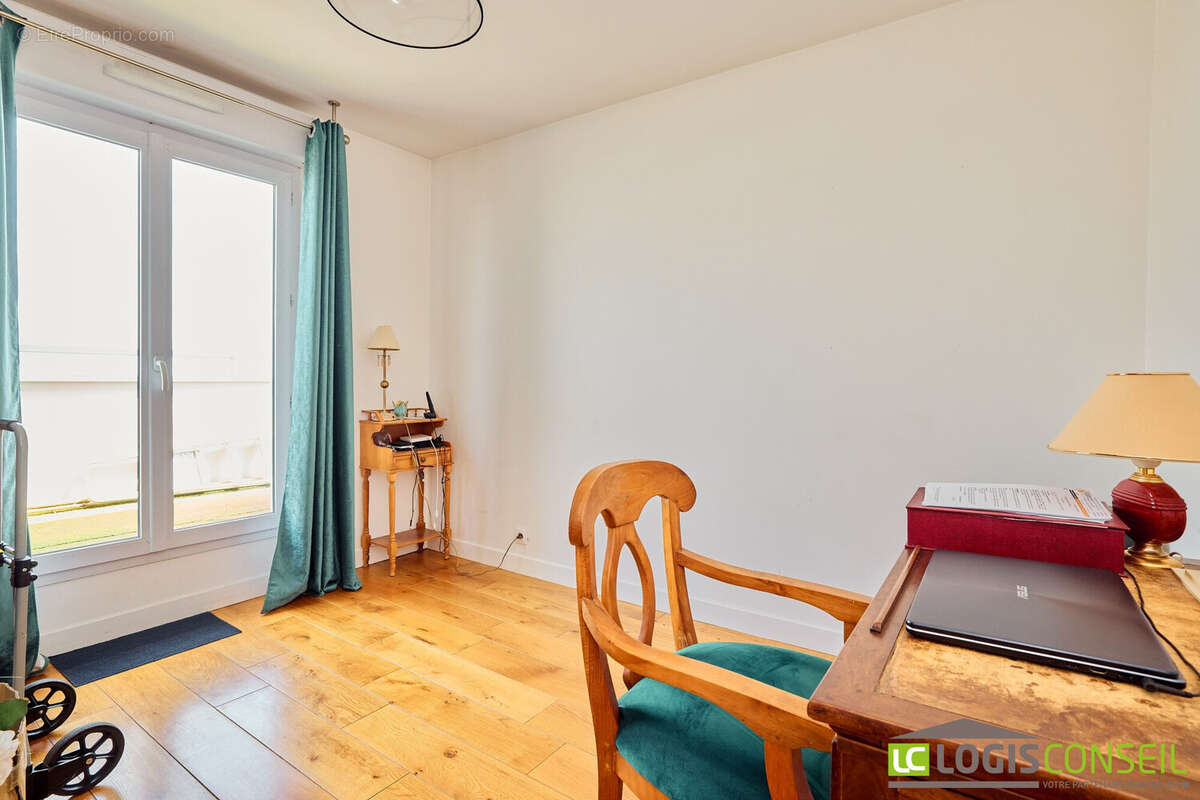 Appartement à CHATILLON