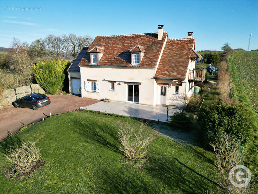 Maison à TEIGNY