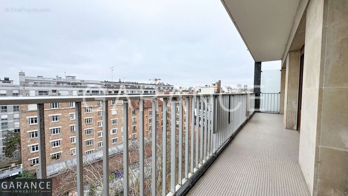 Appartement à PARIS-12E