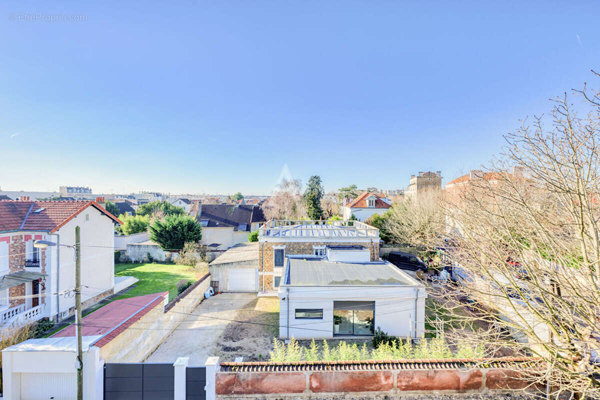 Appartement à LE PERREUX-SUR-MARNE