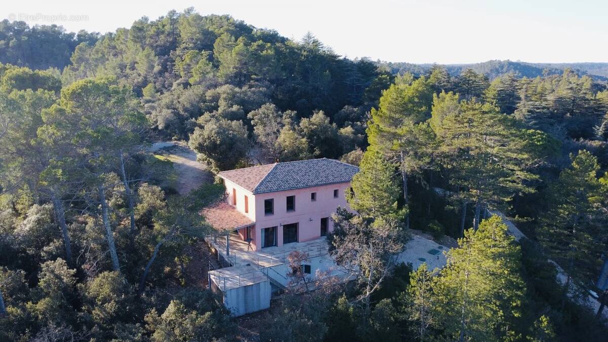 Maison à CHATEAUVERT