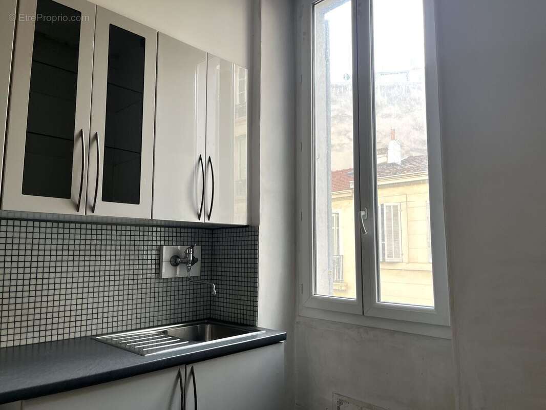 Appartement à MARSEILLE-5E