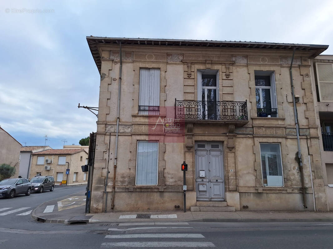 Appartement à MAUGUIO