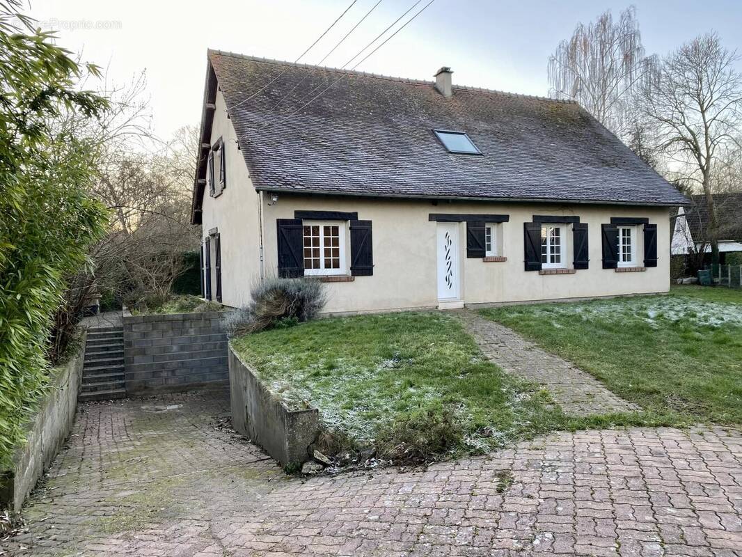 Maison à LE BOULAY-MORIN