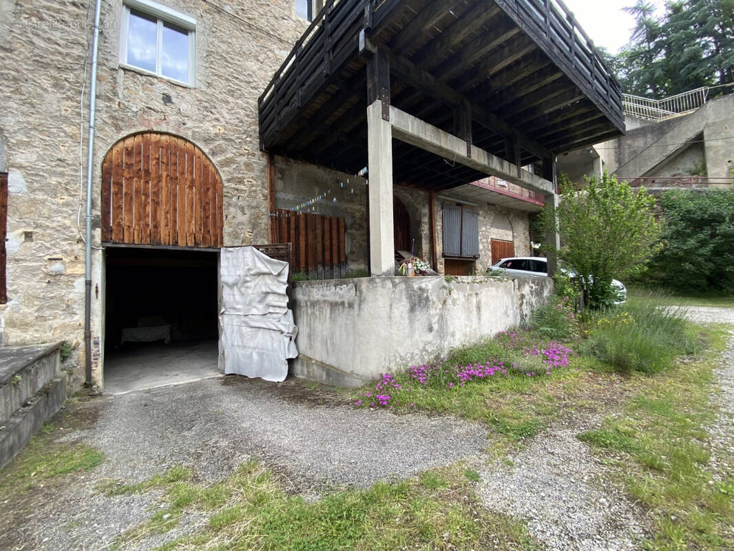 Parking à ANNONAY