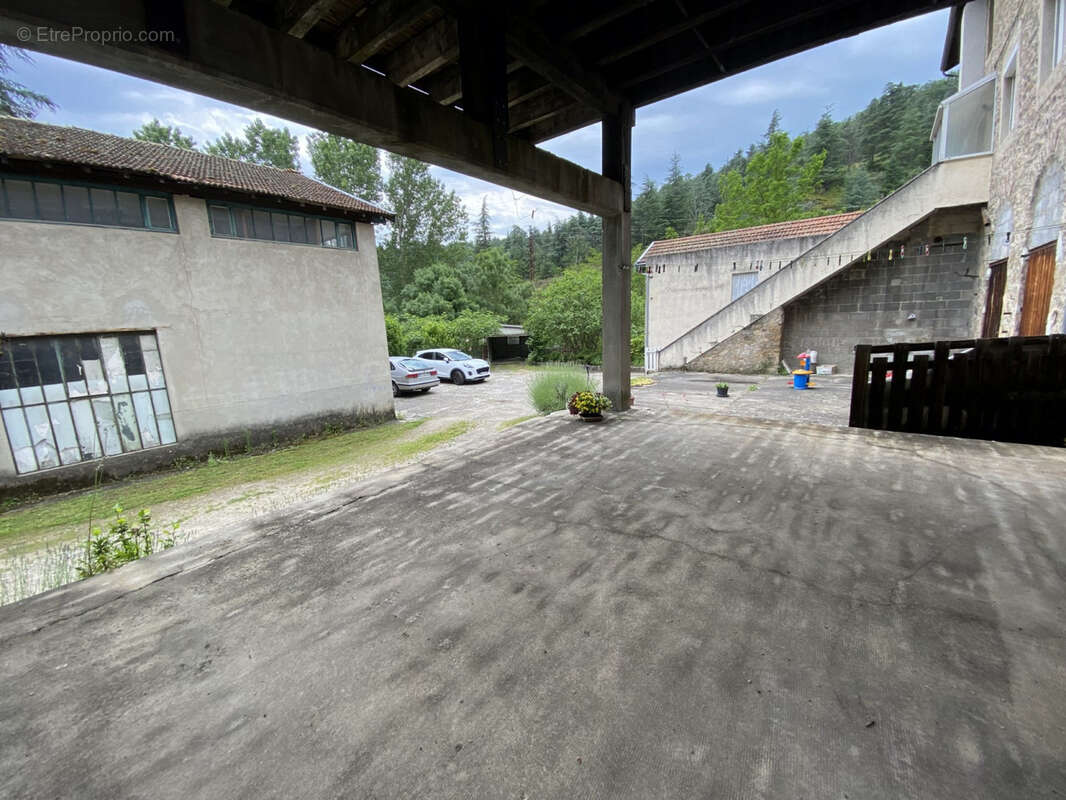 Parking à ANNONAY