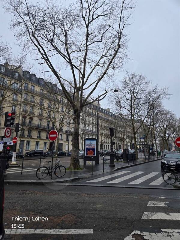 Appartement à PARIS-8E