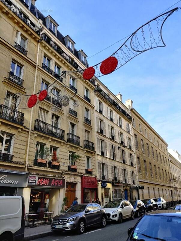 Appartement à PARIS-7E