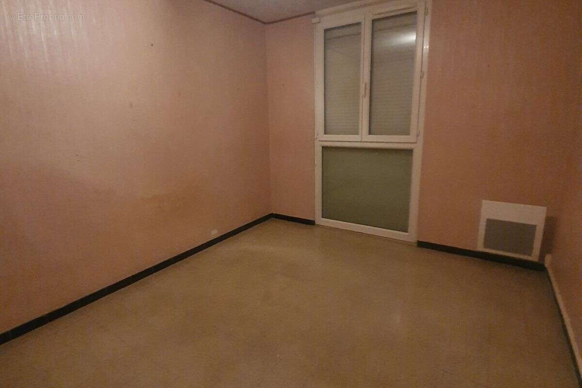 Appartement à MARSEILLE-12E