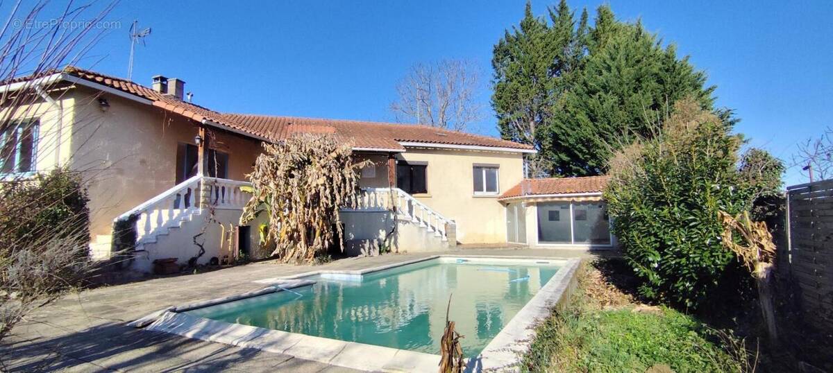 Maison à AIGUES-VIVES