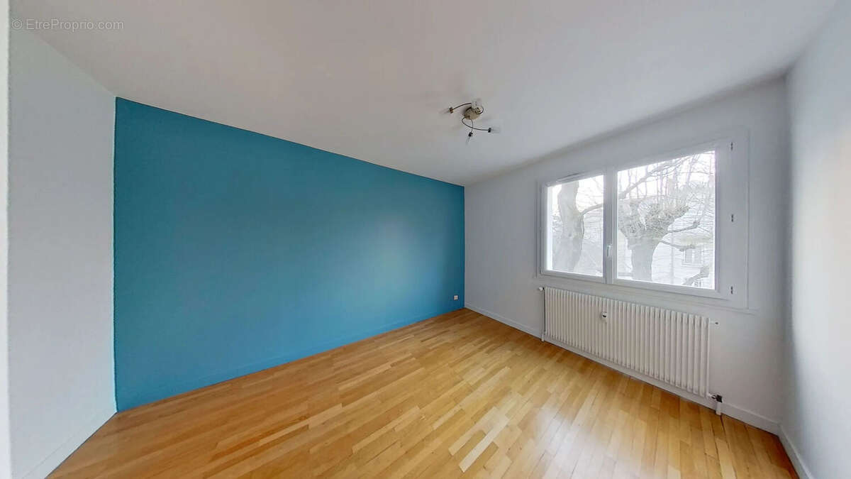 Appartement à LYON-8E