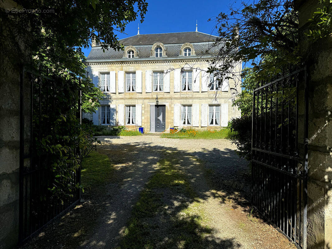 Maison à VARS