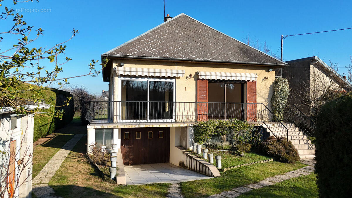 Maison à MOULINS